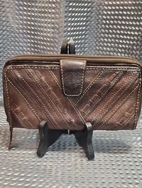 Fossil Brown Quilted Leather Zip Wallet Wristlet